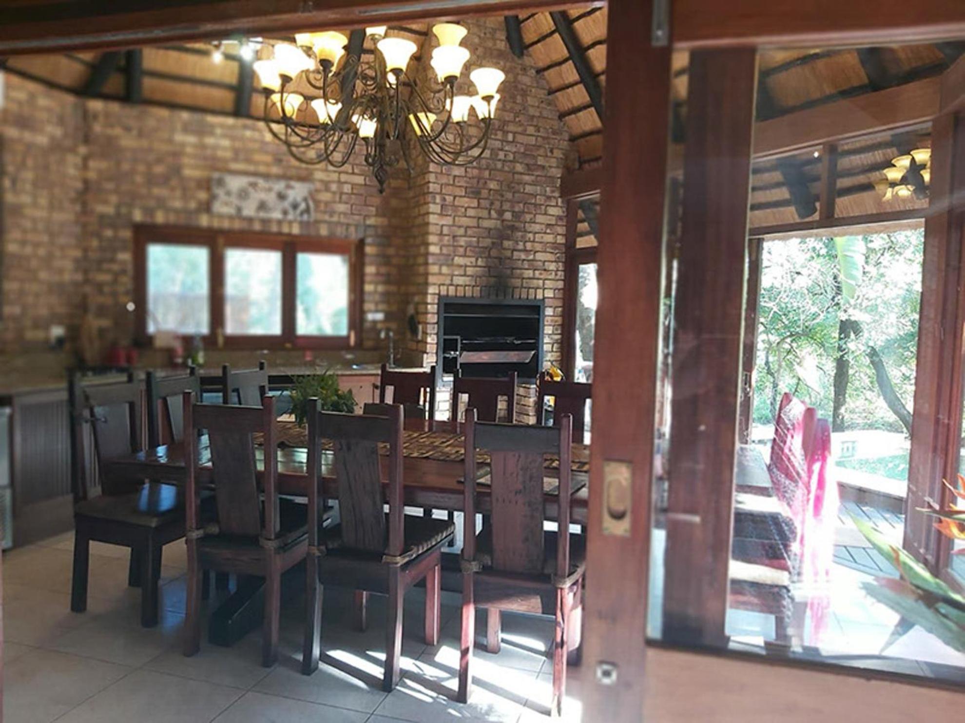 Dreamy 3 Bedroom Villa On The Edge Of The Sabie River In Kruger Park Lodge Хейзивью Экстерьер фото